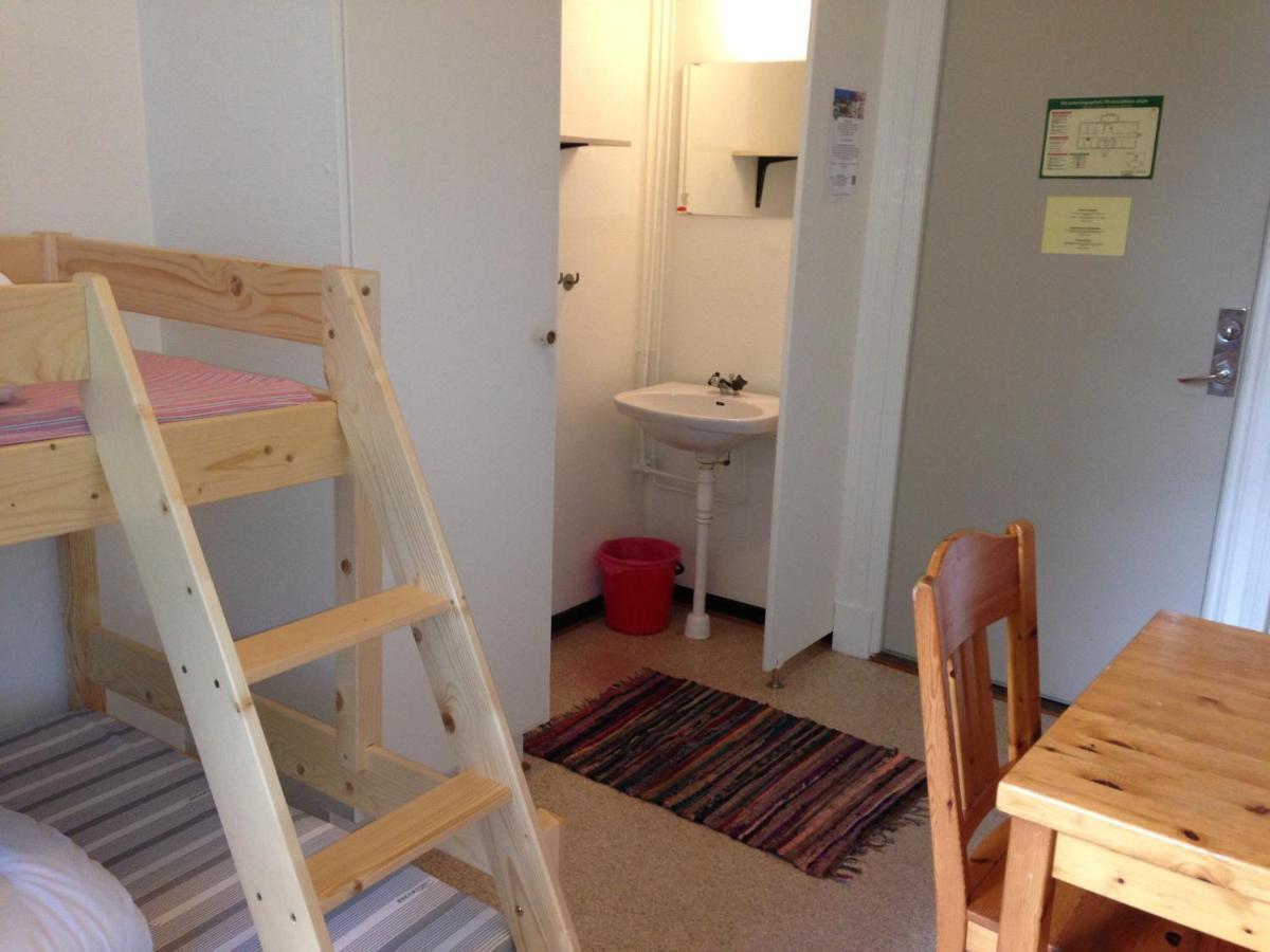 Ronneby Brunnspark Vandrarhem och B&B Zimmer foto